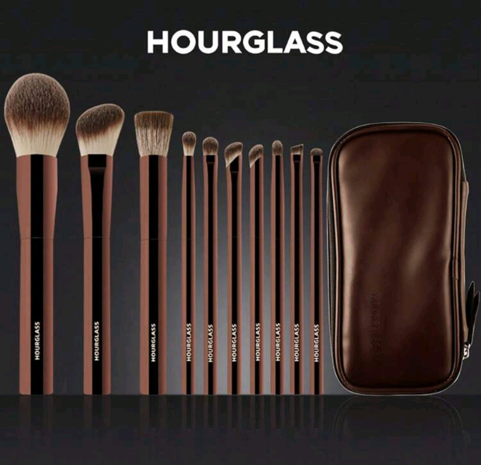 Hourglass make up set